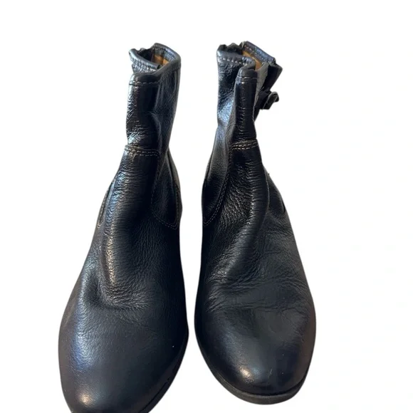 Sofft Black Ankle Boots with Buckle, women’s 7.5​ - Picture 3 of 13